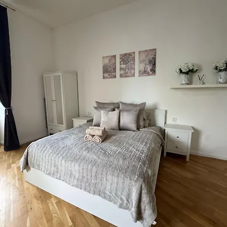 아파트 Cozy Flat In The Heart Of