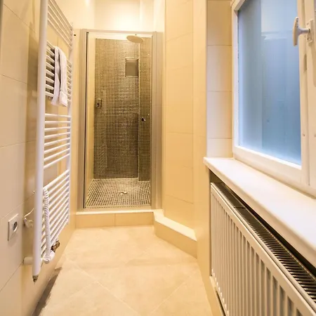 Royal With Sauna And Billiards Apartment *