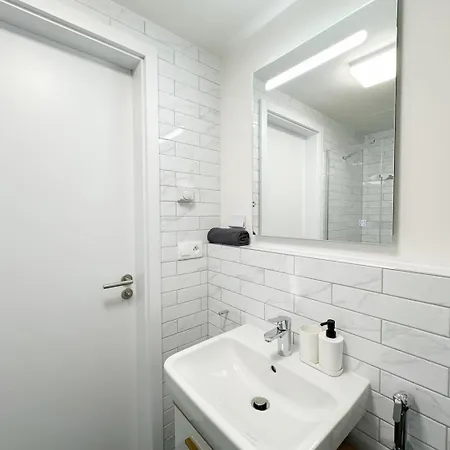 Apartman Real Living By Refa Karlin 406