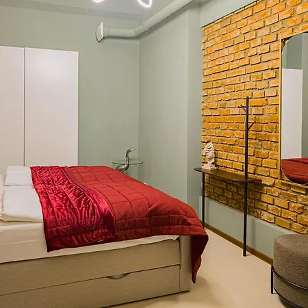 Apartment Magnificent With Sauna And Billiards *