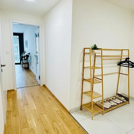 Apartment New Building New At Andel Metro Station *