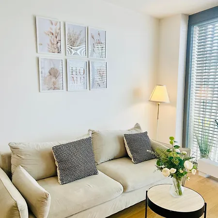New Building New At Andel Metro Station Apartment Prag