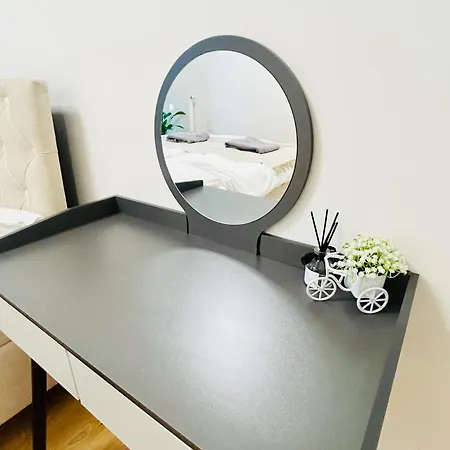 Apartment New Building New At Andel Metro Station Prag