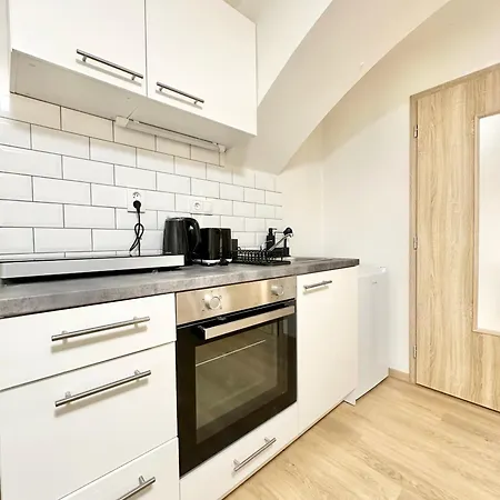 The Little Peaceful Retreat Near Center Apartment Prague