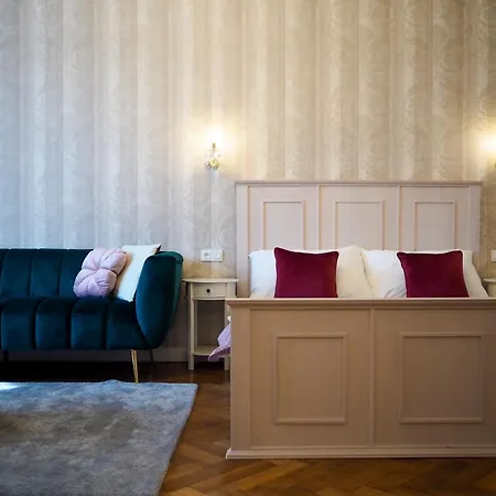 Stupartska Grand Prague