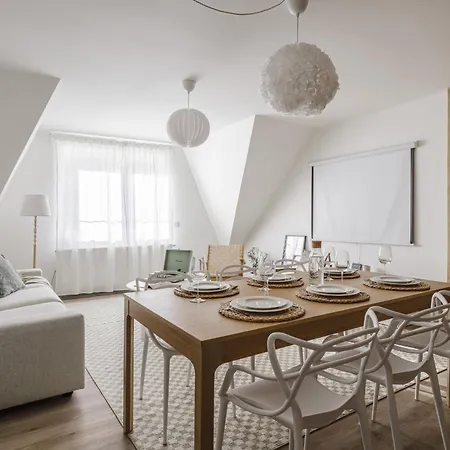 Spacious 4-story With Sauna & Garden Praga