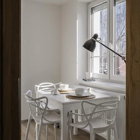 Spacious 4-story With Sauna & Garden Praga