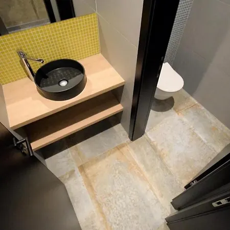 Lengo Smichov Apartment *