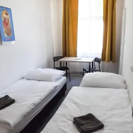 Small D5 * Prague