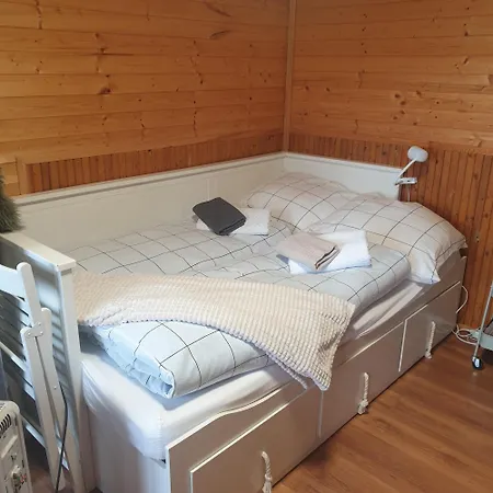 Tatil Evi Zahradni V Hloubetine