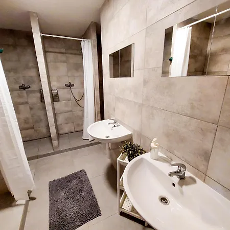Homestay Romanticky Pokojicek V Podkrovi R5 Prague
