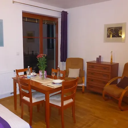 Primavera Apartment *