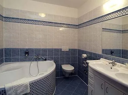 Modra Ruze Aparthotel Praha