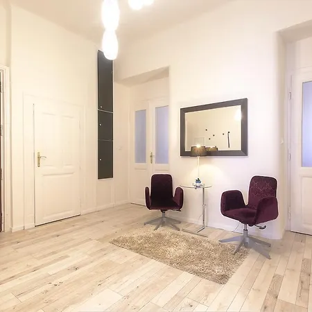 Centrum Old Town Square Apartment *