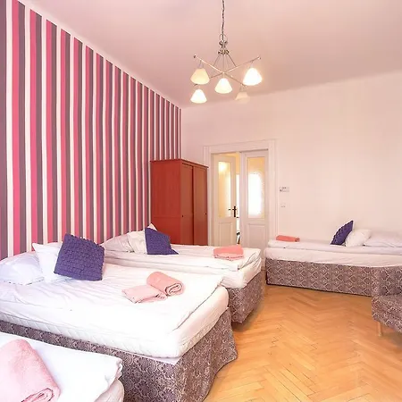 Centrum Old Town Square Apartment