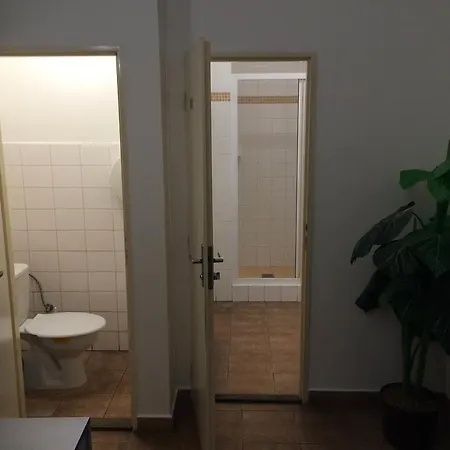 Tesla Apartamento