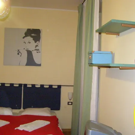 La Madeleine Hotel