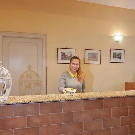 La Madeleine Hotel Prague