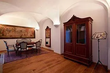 At The Grape Hotel Praga
