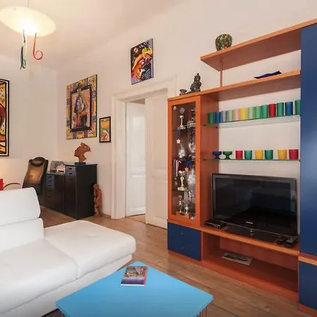 Art Gallery Apartment Prague