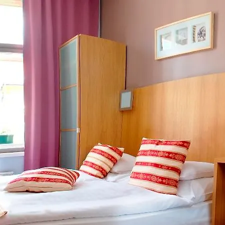 Royal Court Hotell