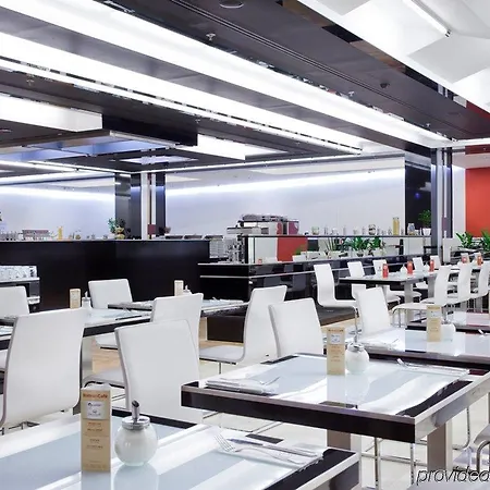 Elephant Design Otel Prag