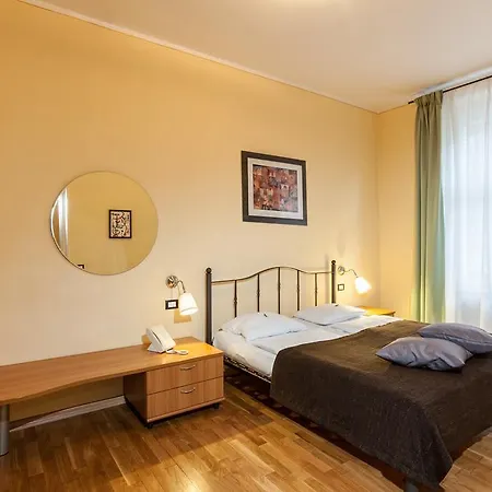 La Madeleine Hotel