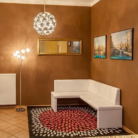 Hotel La Madeleine Prague