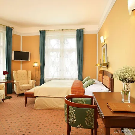 Paris 5*