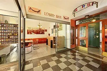 Hotell Golden Garni 3*