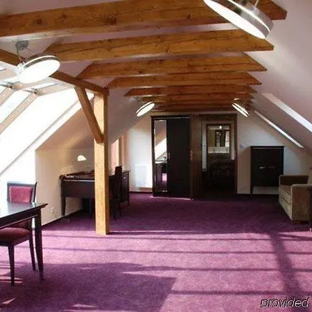 Ea Embassy Hotel Praha