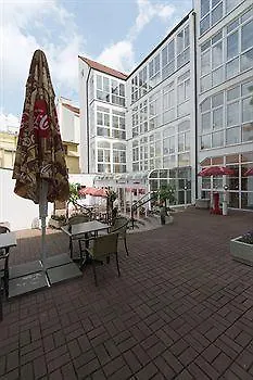 Eurowings Отель Прага