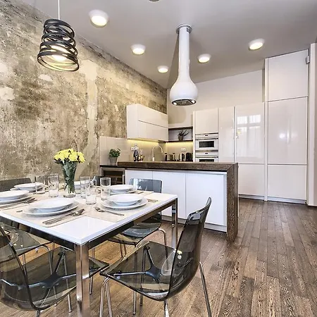 Apartment Krizovnicka *