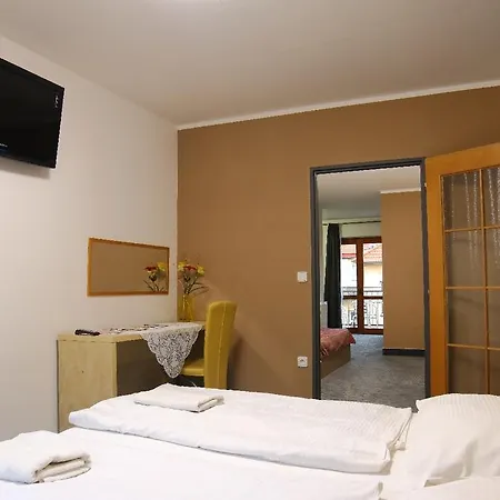 Apartahotel Andel 3*