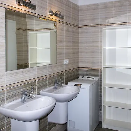 Apartment Adela Center *