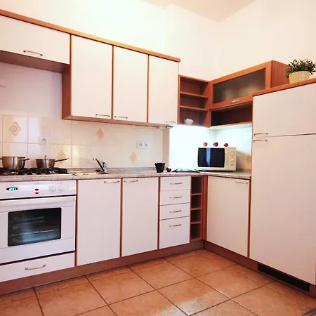 V Lesíčku Apartamento Praga