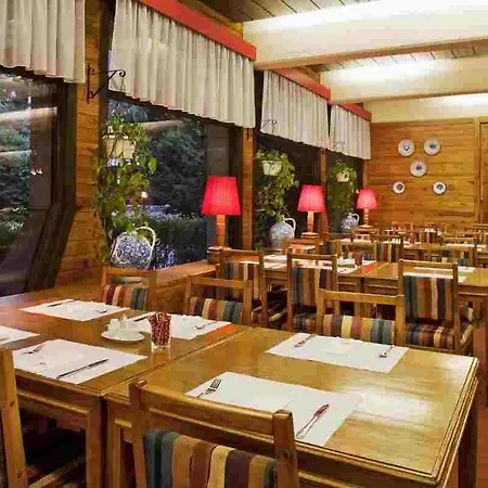 Hotel Grand International - Czech Leading 4*