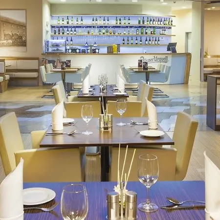 Otel Elephant Design