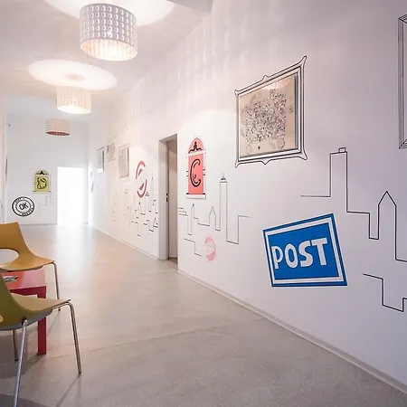 Hostel Post Prague