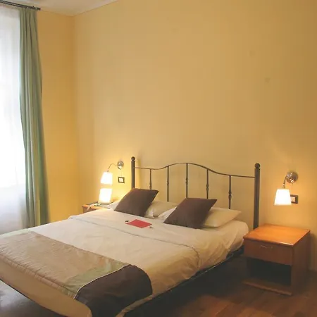 Hotel La Madeleine 3*