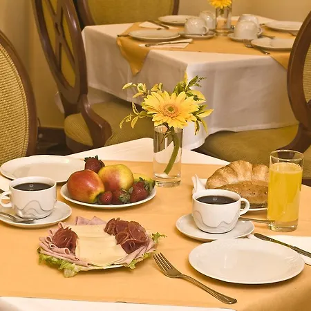Hotel Raffaello 4*