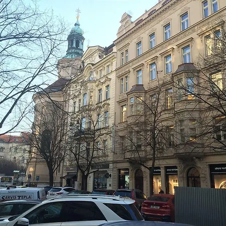 Apartment Parizska 1 Prague