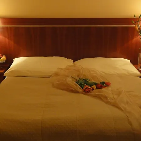 Raffaello 4* Prague