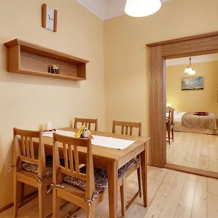 Karlova 25 * Prag