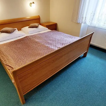 Karlova 25 Lägenhet Prag