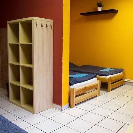Seven Hostel *