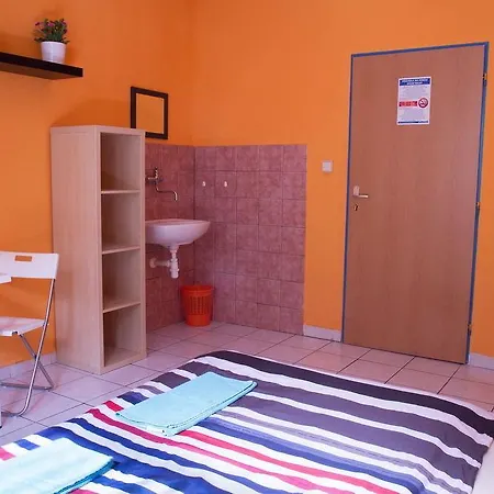 Seven Hostel
