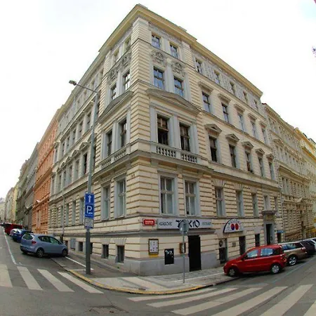 Balbin Pensión 3*