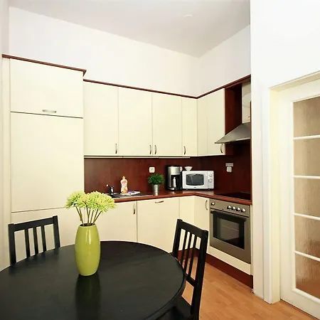 Theatre Apartamento Praga
