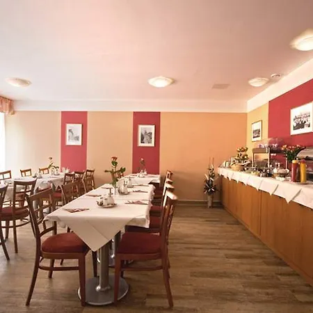 Seifert Hotell Prag